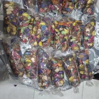 برگ خشک تزئیناتی