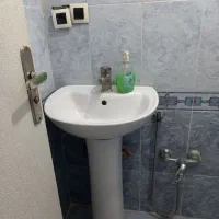 روشویی پایه دار بدون شیرآب