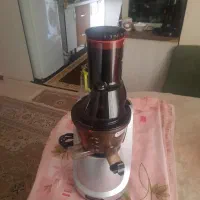 چندکاره ابمیوه گیرواسموتی سازوبستنی سازkuvings