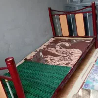 تخت فلزی یکنفره