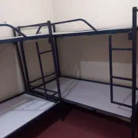 تخت دوطبقه آهنی