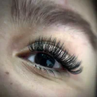 اکستنشن مژه با قیمت مناسب
