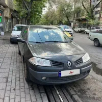 مگان ۲۰۰۰ اتوماتیک
