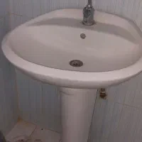 سنگ رو شوی بزرگ همراه با شیر