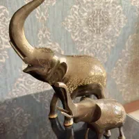مجسمه برنجی