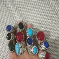 انگشتر|بدلیجات|زمکان, |دیوار