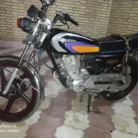 موتورسیکلت200