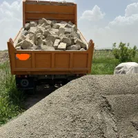 حمل ماسه شسته پوکه آجر شن بادامی قلوه سنگ خیم بیس