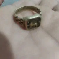 انگشتر و گردنبند