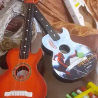 گیتار بچه گانه‌