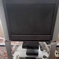فروش تلویزیون و میزش