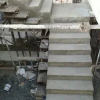 پله بتونی