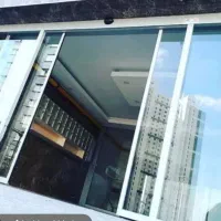 نصب و تعمیرات شیشه سکوریت اپراتور