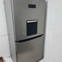 لوازم خانگی. یخچال