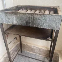 کباب پز پایه دار