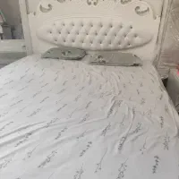 تخت خواب دو نفره سایز 1.6*2 متر