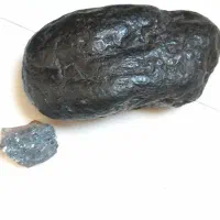 سنگ مغناطیس