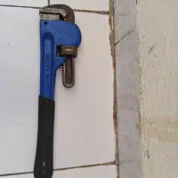آچار لوله گیر و شلاقی