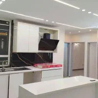 87 متری