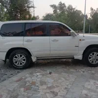 اجاره روزانه لندکروز با راننده داخلی و سفر