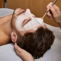 فیشیال پاکسازی صورت آقایان وبانوان * 680تومان *