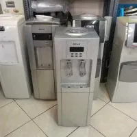 تعمیرکار ماهر آبسردکن جهت تعمیرات در کارگاه شرکت