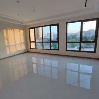 120 متر / فول / نزدیک حاشیه خیابان اصلی / 3 خواب