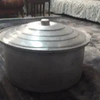 دیگ بزرگ|ظروف پخت‌وپز|بروجرد, |دیوار