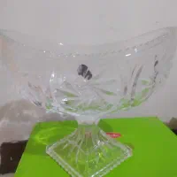 یک عدد شکلات ویا میوه خوری