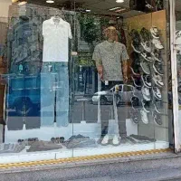 فروشنده پوشاک آقایان در مسعودیه