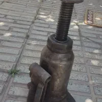 جک بالا بر ماشین سنکین