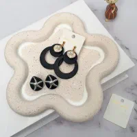 گوشواره پلیمری