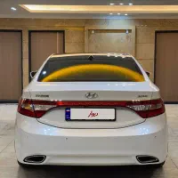 آزرا گرنجور ۲۰۱۲