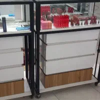 استند و پیشخوان مغازه