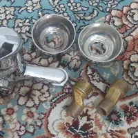 یک عدد شیر توالت نو