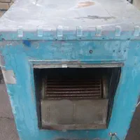 ۷۰۲۰۰ کولرقدیمی بدنه محکم..