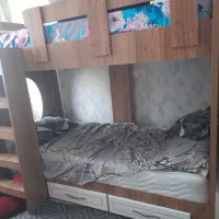 تخت. دو طبقه نو نو