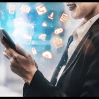 کار انلاین با گوشی مخصوص خانم های بالای۲۰سال