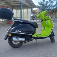 موتورسیکلت وسپا۴۰۳