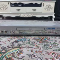 یک عدد بخش کنندهCDوDVD