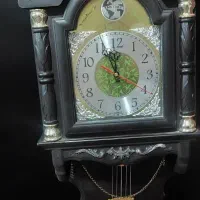 ساعت دیواری سالم