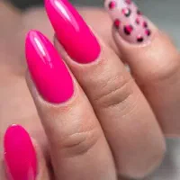 کاشت ناخن با بهترین مواد