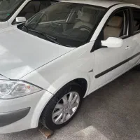 مگان اتومات موتور 2000 مدل۹۰