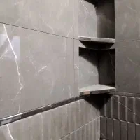 کارگرواردبکار کاشی سرامیک