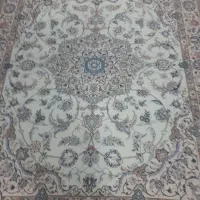درود فرش  دست بافت نائین متراژ  ۲ متر در ۲/۵