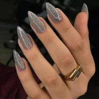 کاشت ناخن فقط و فقط 300