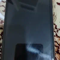 گوشی کاملا سالم ودر حد نو