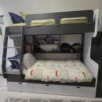 خت خواب دو طبقه MDF با دو تشک، بسیار تمیز و مقاوم
