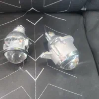 لنز داخل چراغ