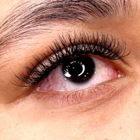 اکستنشن مژه،لیفت مژه و ابرو